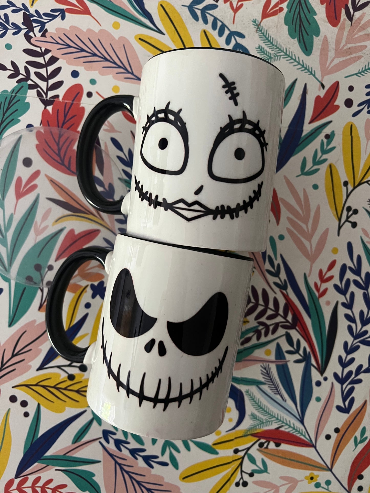 Dúo de Tazas “Catrina & Jack” — Edición Especial