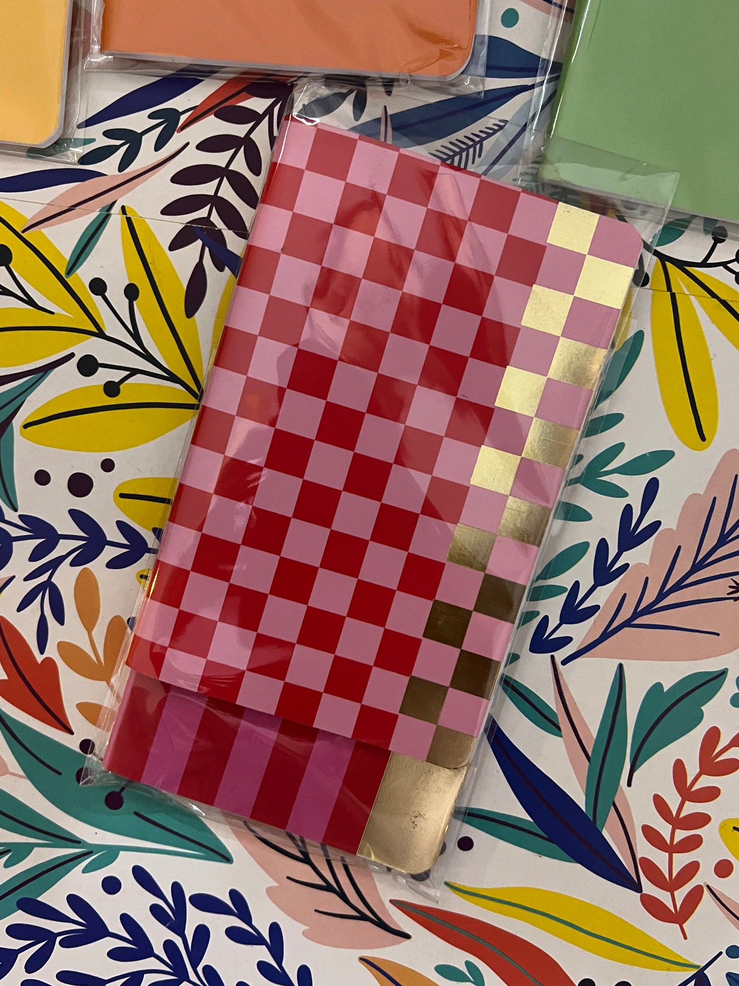 💗✨ Duo de Libretas Rosado & Dorado — Rayas + Cuadros